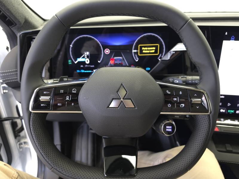 Mitsubishi Eclipse Cross - Photo 15