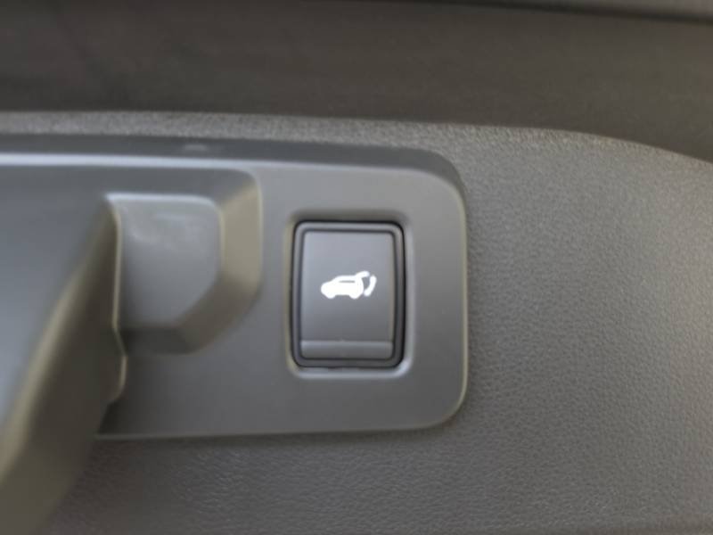 Mitsubishi Eclipse Cross - Photo 24