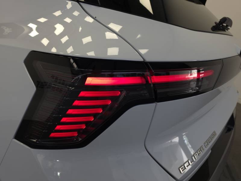 Mitsubishi Eclipse Cross - Photo 27