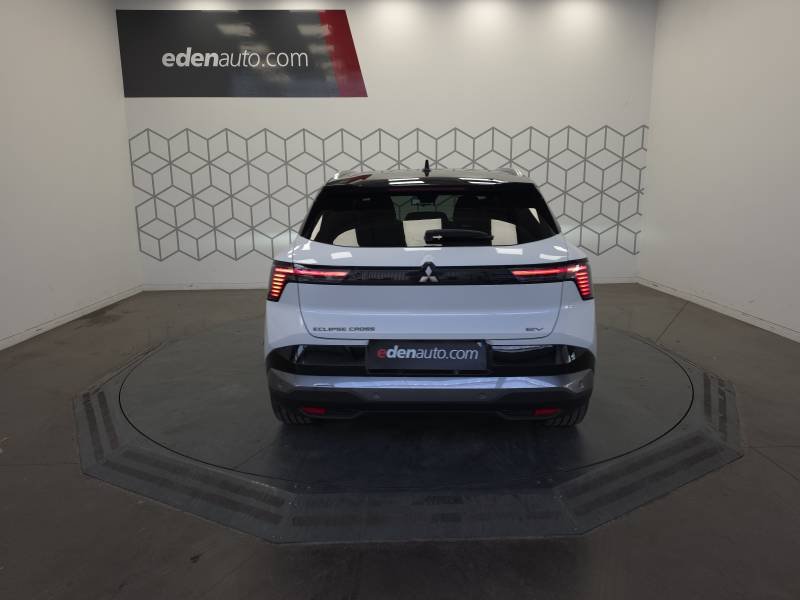 Mitsubishi Eclipse Cross - Photo 4