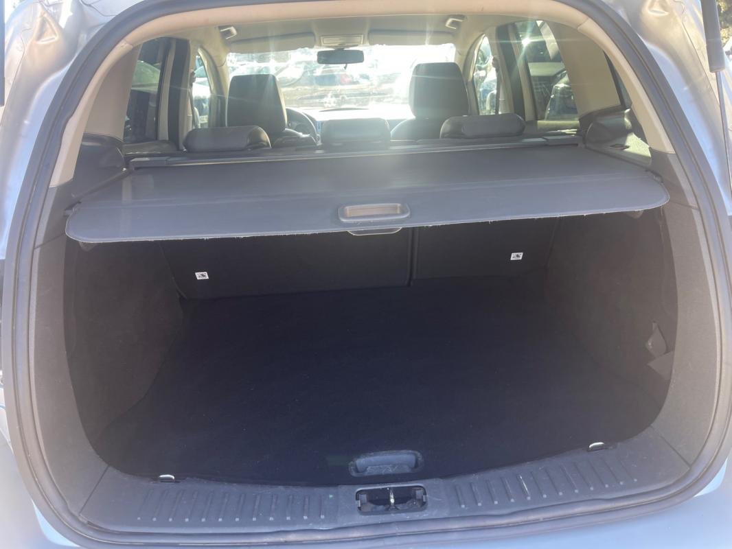 Ford Kuga - Photo 14