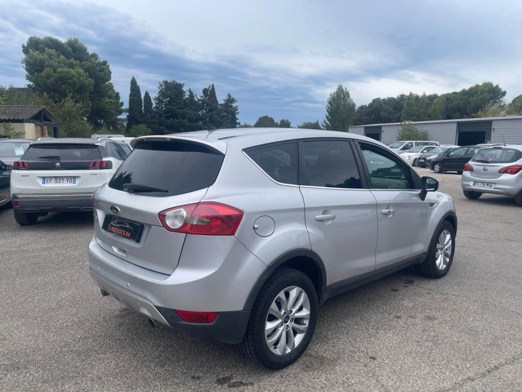 Ford Kuga - Photo 4