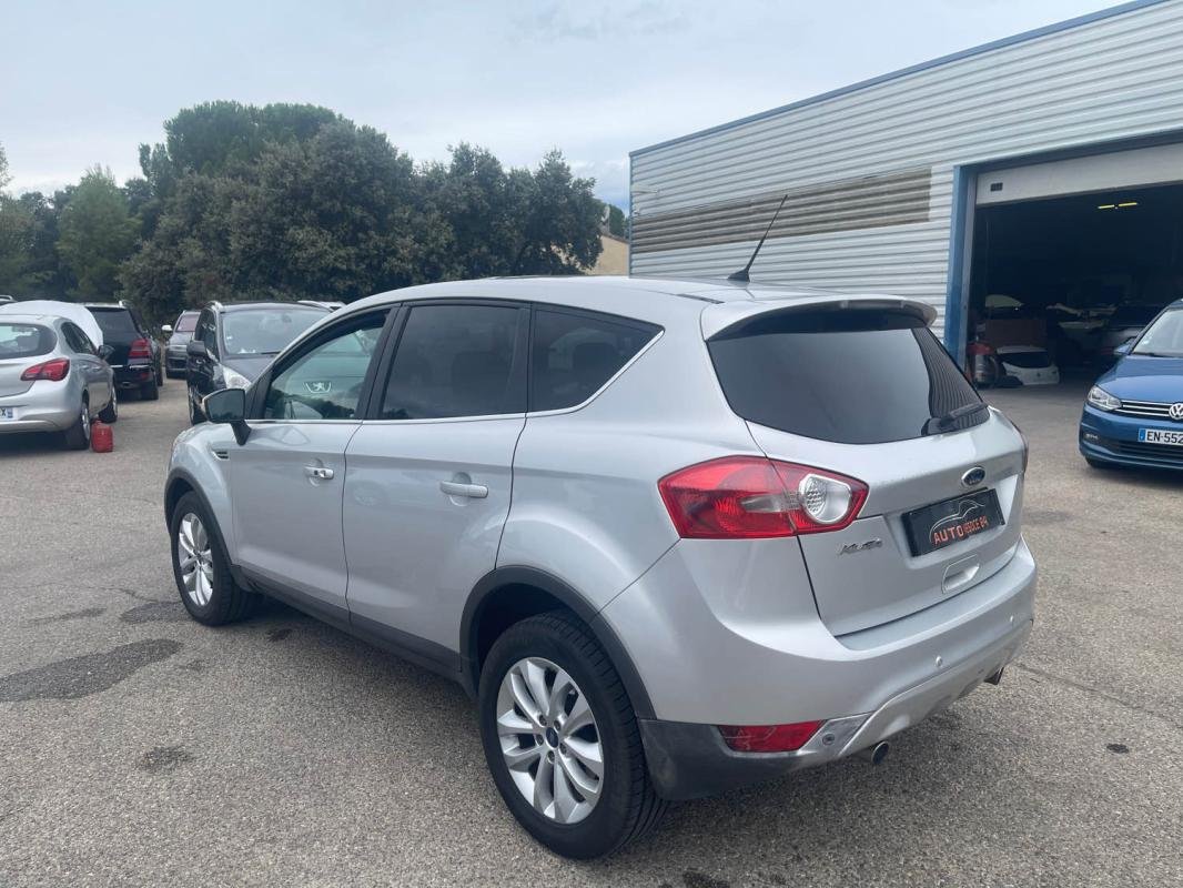 Ford Kuga - Photo 6