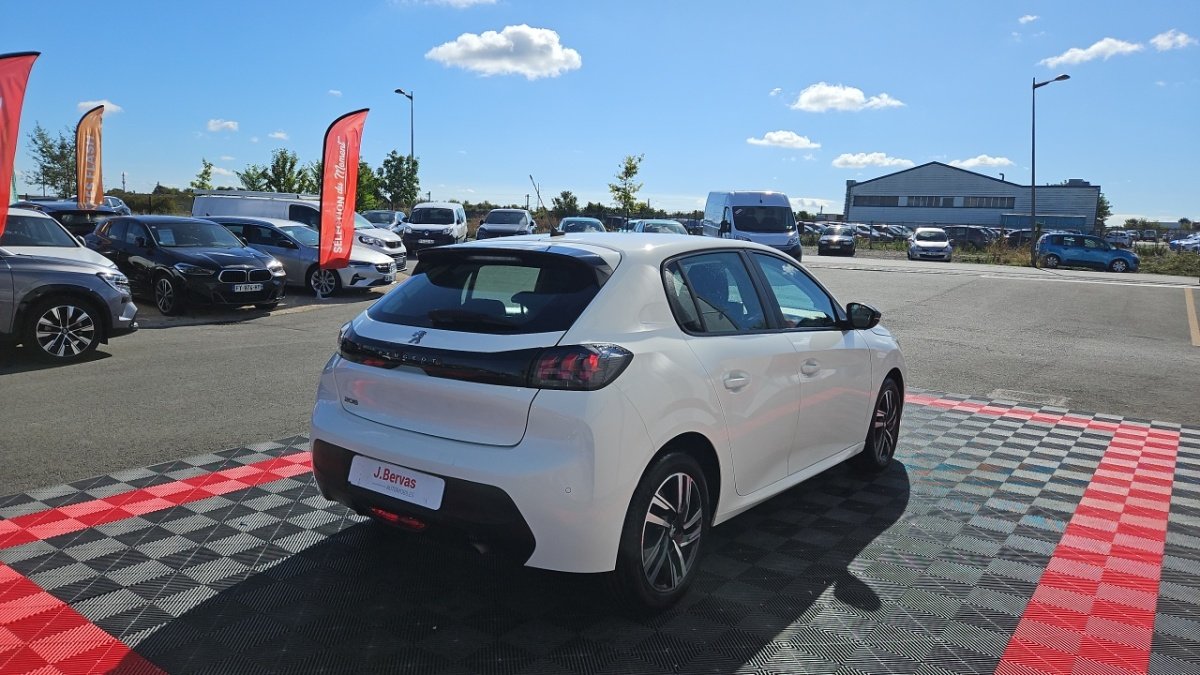 Peugeot 208 - Photo 5