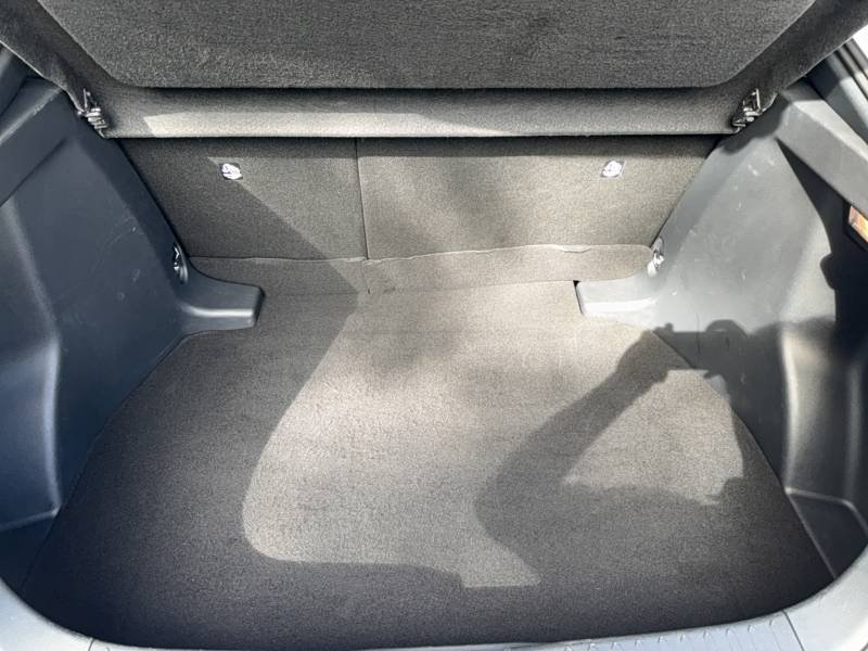 Toyota C-HR - Photo 15