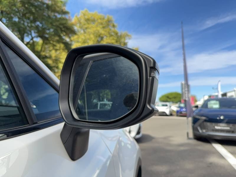 Toyota C-HR - Photo 22