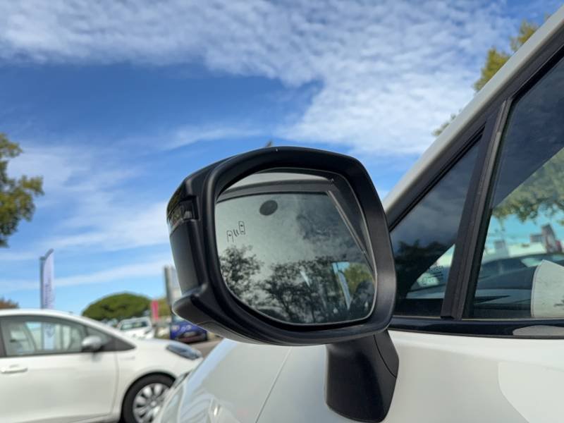Toyota C-HR - Photo 28