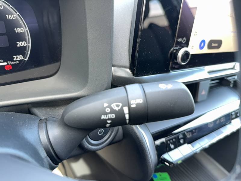 Toyota C-HR - Photo 37
