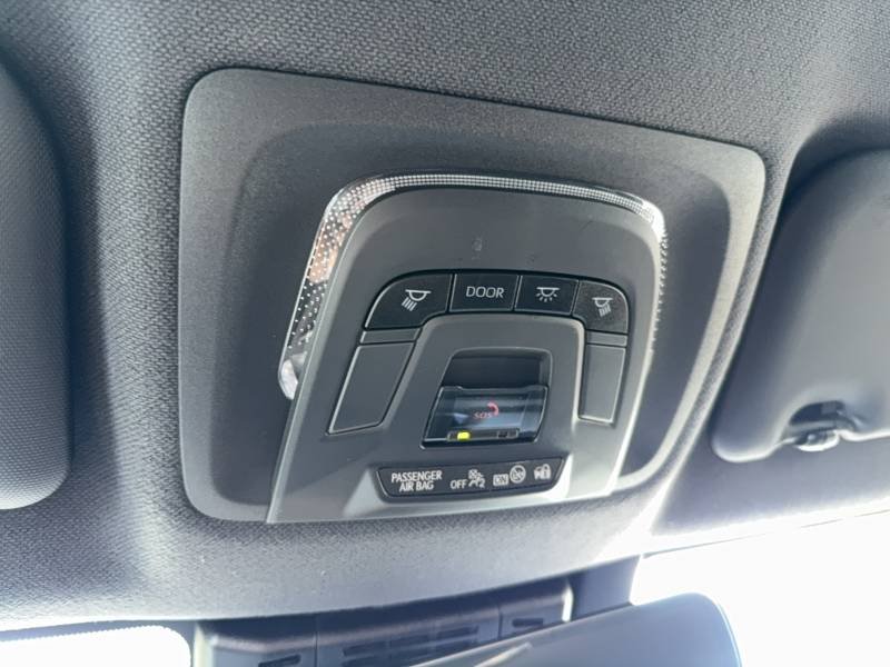 Toyota C-HR - Photo 38