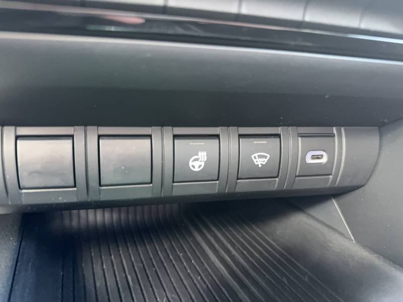 Toyota C-HR - Photo 44