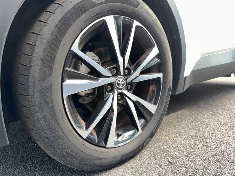 Toyota C-HR - Photo 9