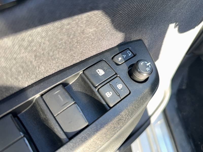 Toyota Yaris - Photo 14