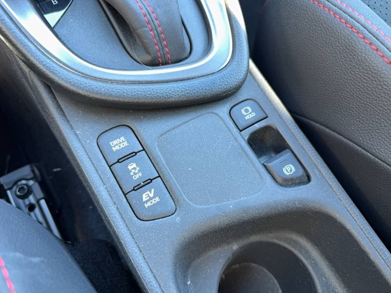 Toyota Yaris - Photo 17