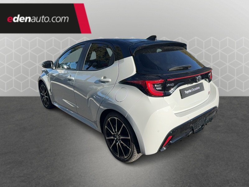 Toyota Yaris - Photo 3
