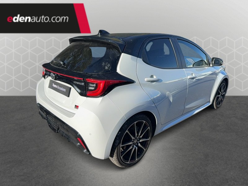 Toyota Yaris - Photo 5