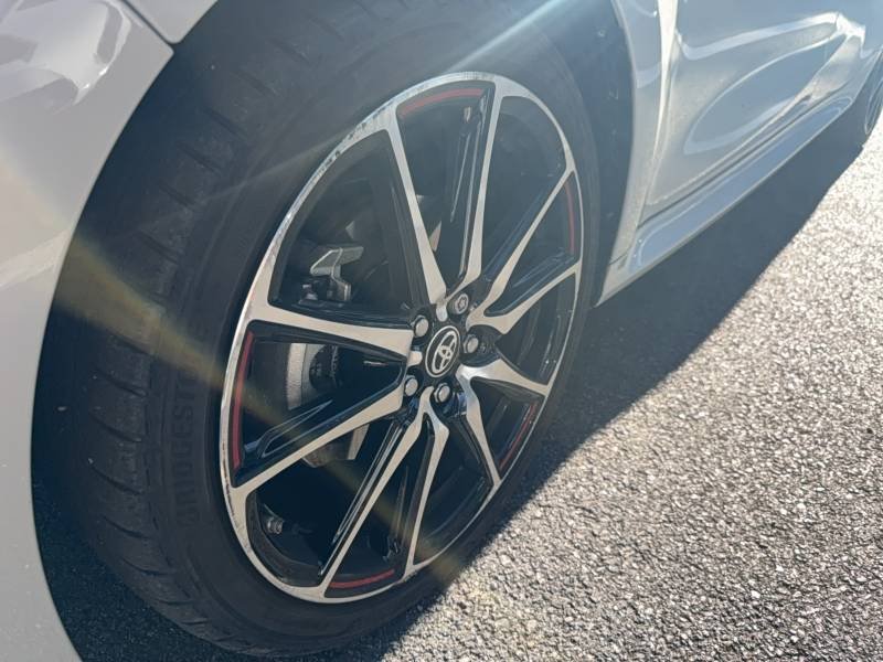 Toyota Yaris - Photo 9