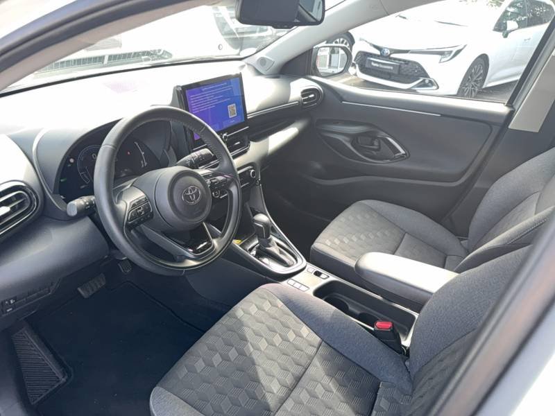 Toyota Yaris - Photo 10
