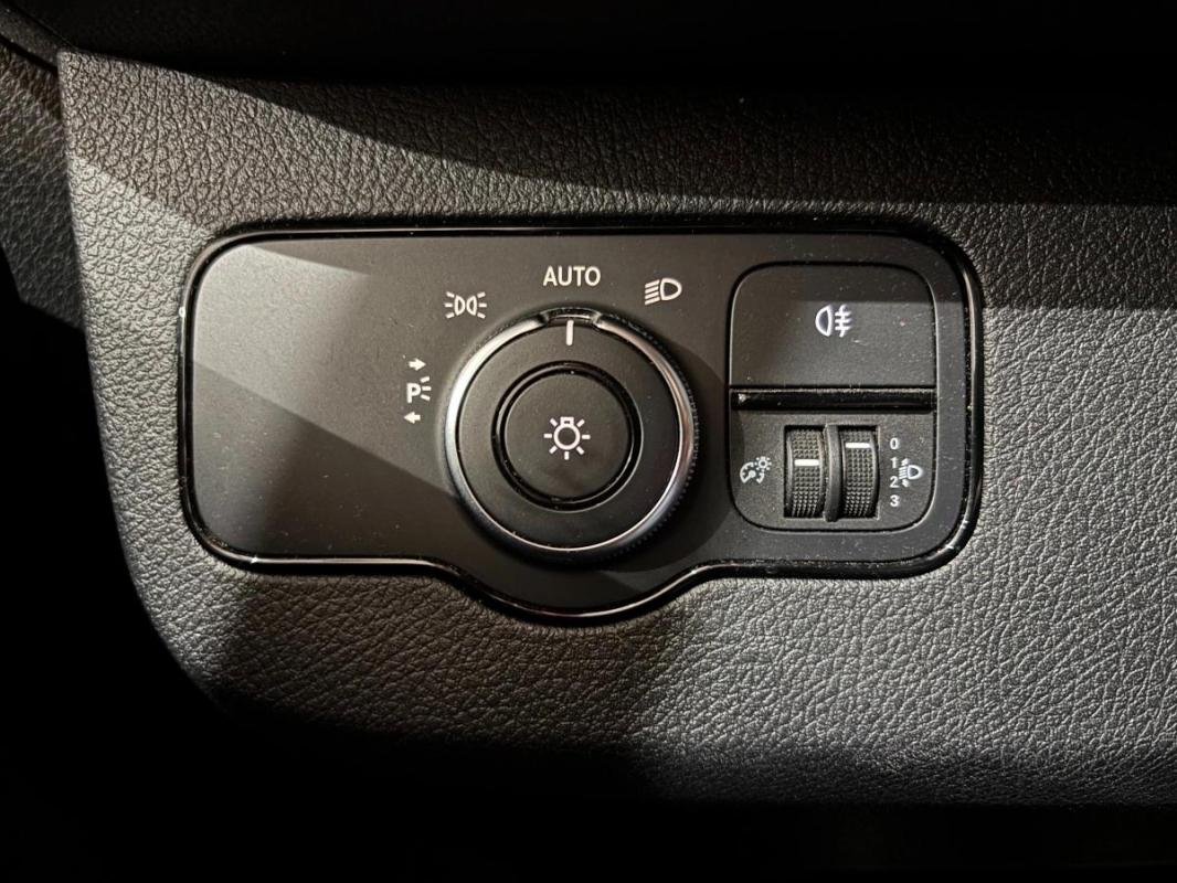 Mercedes Sprinter - Photo 13