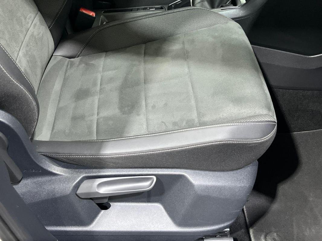 Volkswagen T-Roc - Photo 14