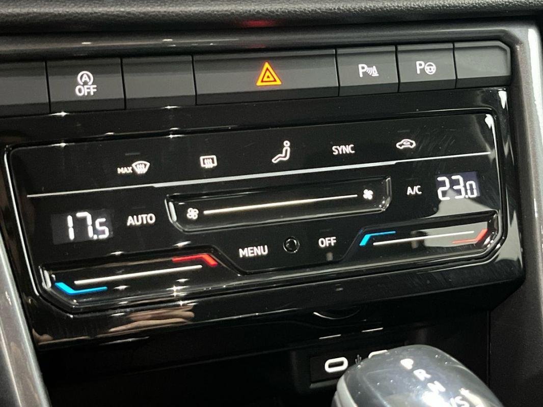 Volkswagen T-Roc - Photo 19