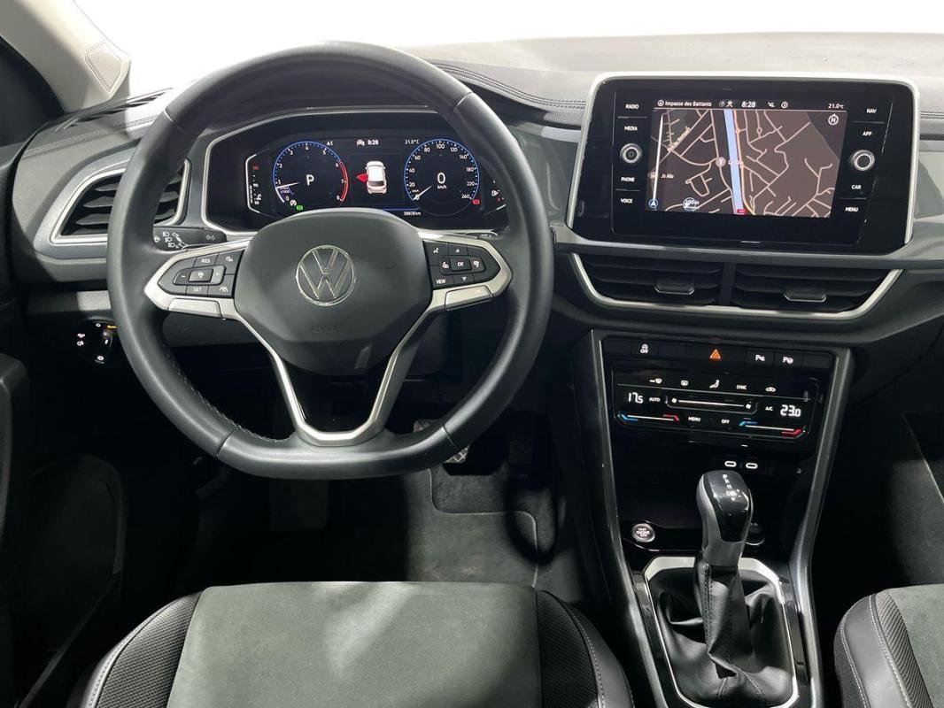 Volkswagen T-Roc - Photo 24
