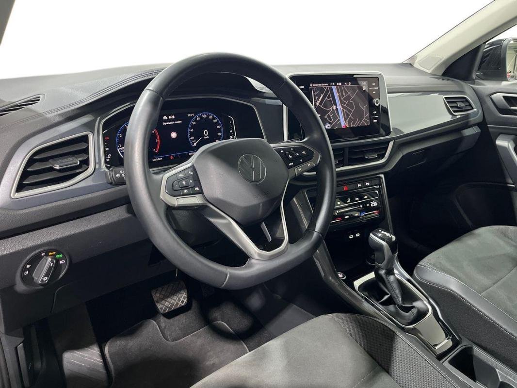 Volkswagen T-Roc - Photo 9