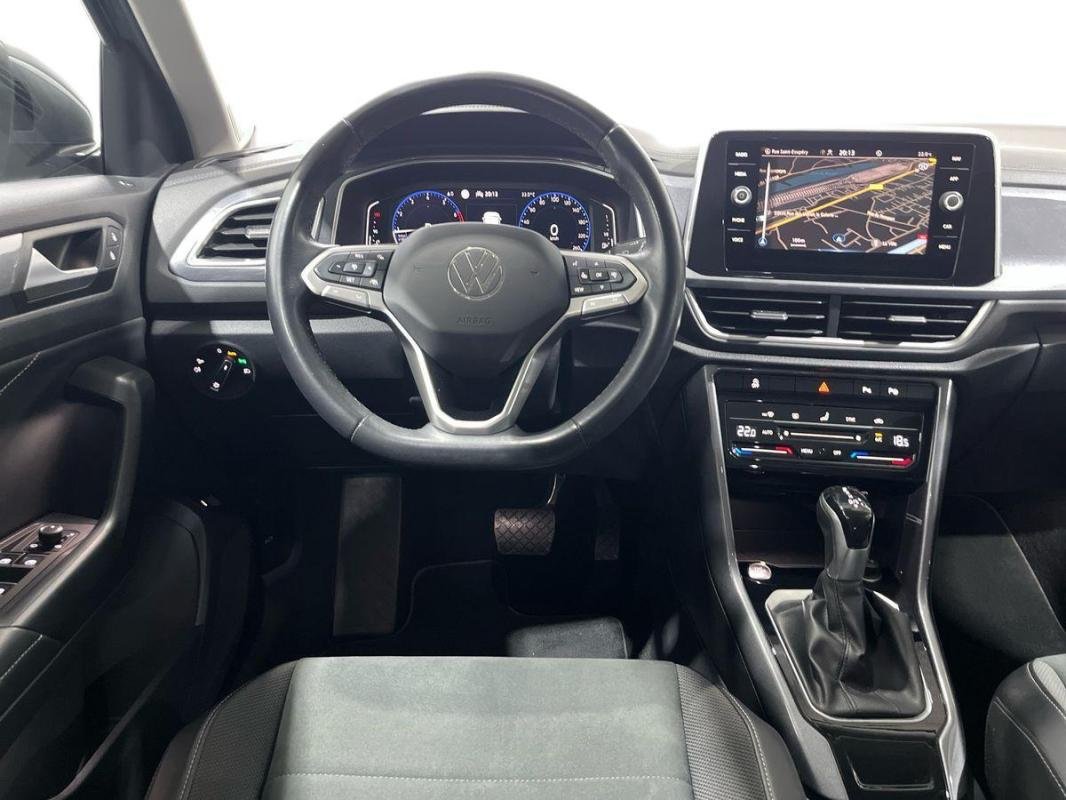 Volkswagen T-Roc - Photo 24
