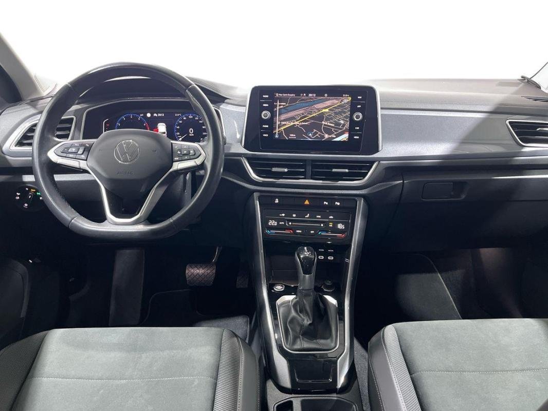 Volkswagen T-Roc - Photo 8