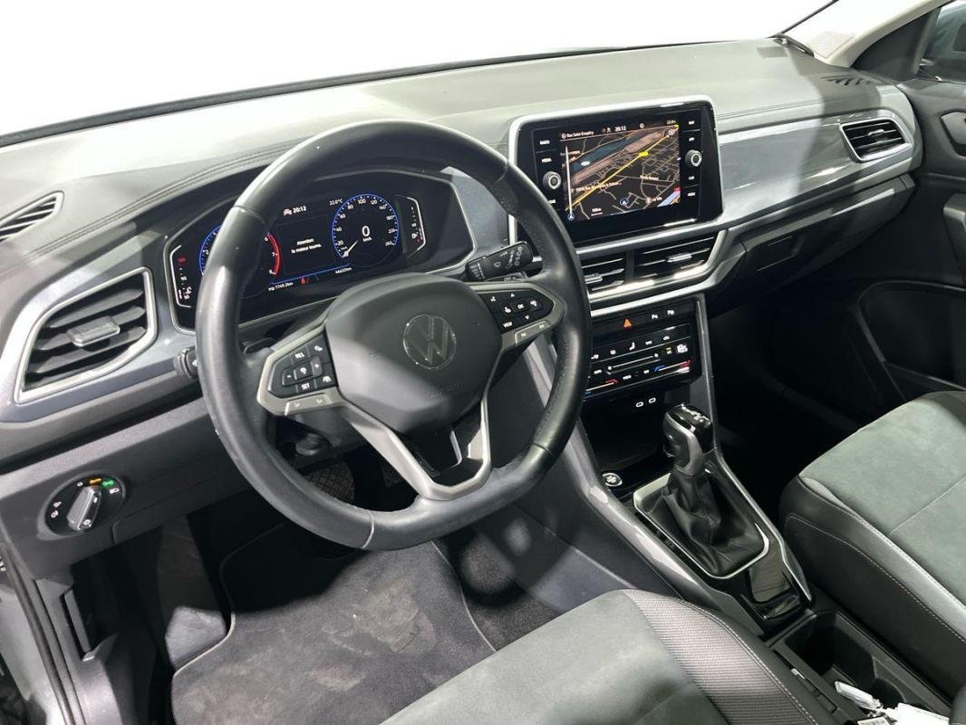 Volkswagen T-Roc - Photo 9