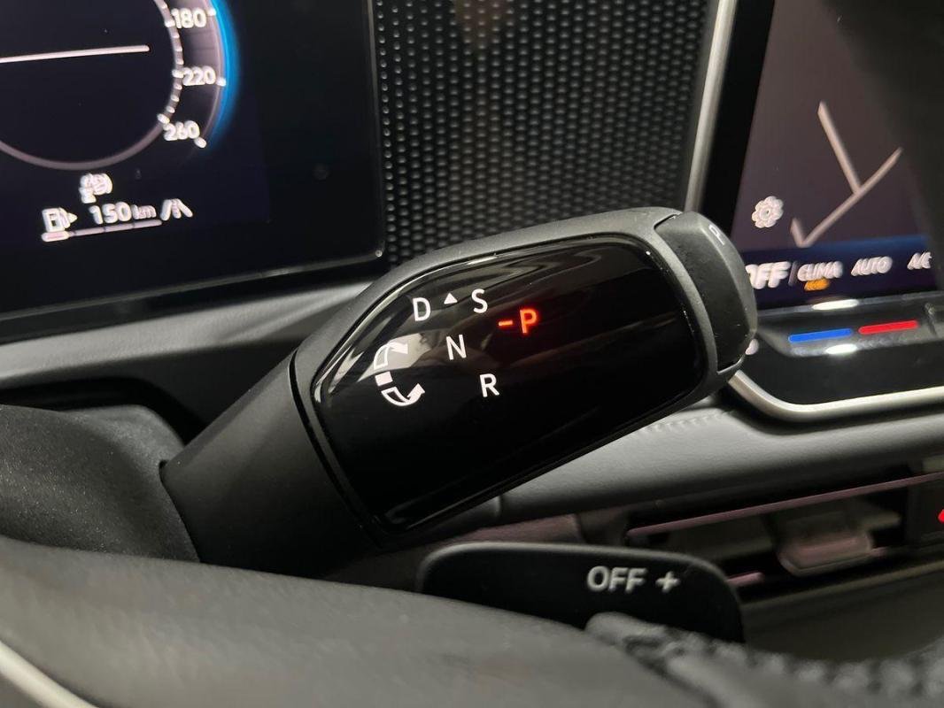 Volkswagen Tiguan - Photo 14