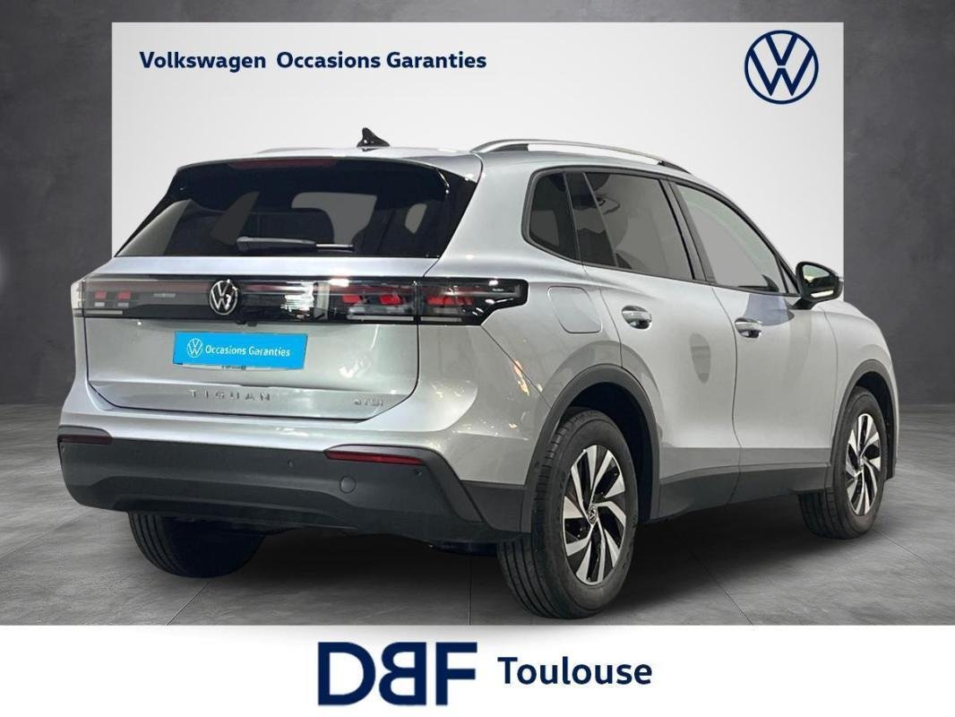 Volkswagen Tiguan - Photo 17