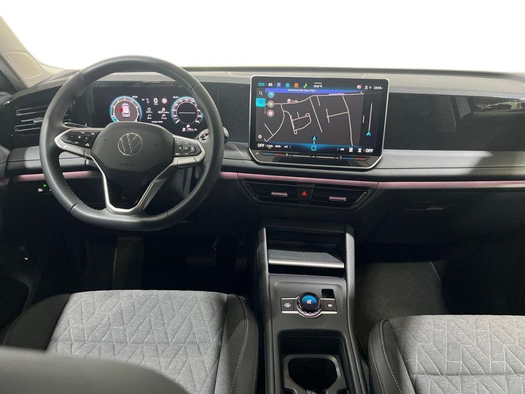 Volkswagen Tiguan - Photo 24