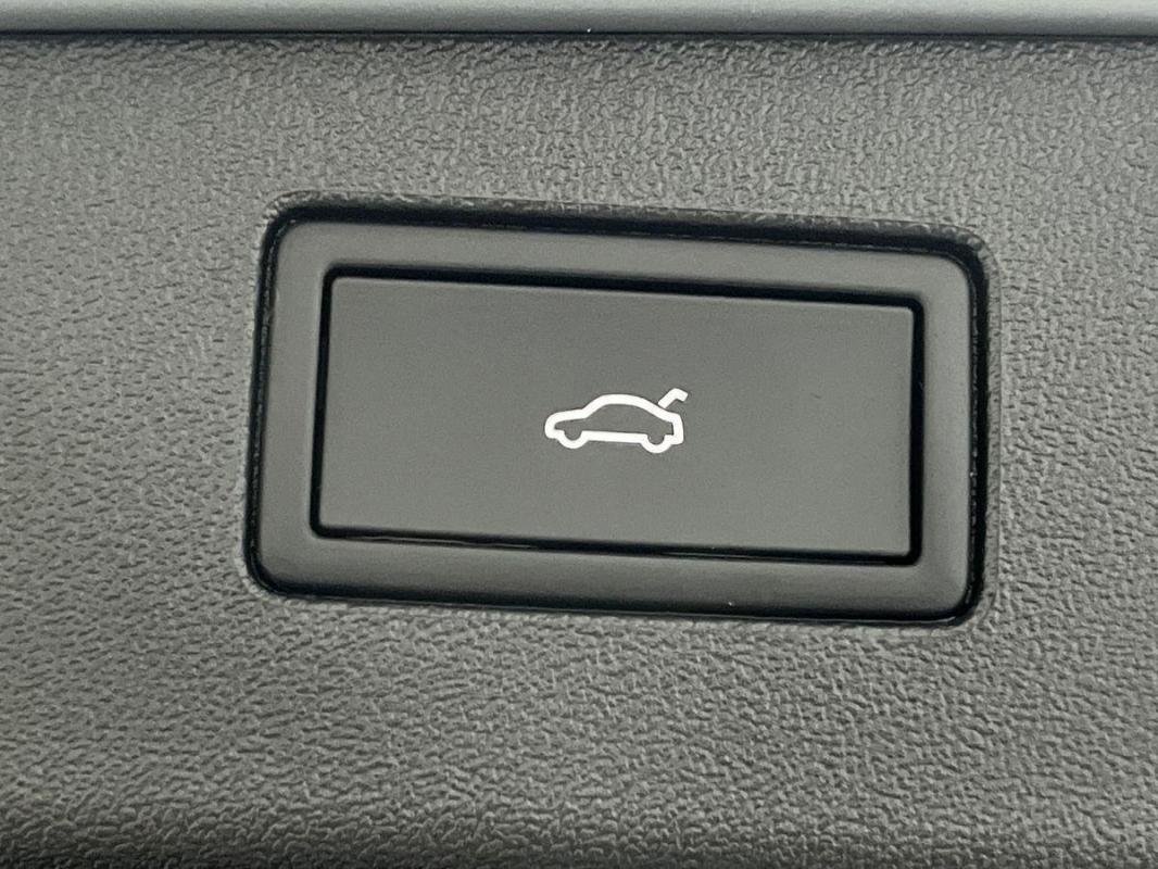 Volkswagen Tiguan - Photo 28