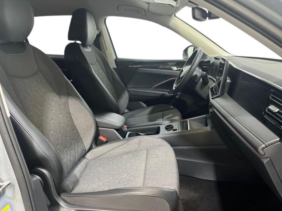 Volkswagen Tiguan - Photo 33