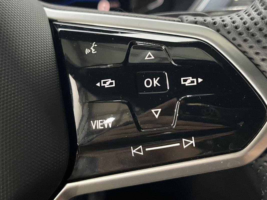 Volkswagen Tiguan - Photo 20