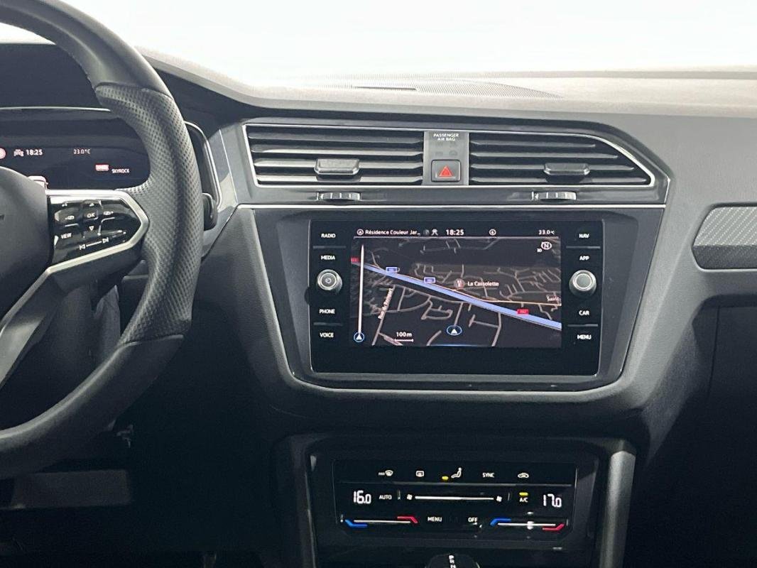 Volkswagen Tiguan - Photo 10