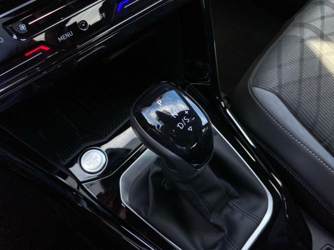 Volkswagen T-Roc - Photo 11