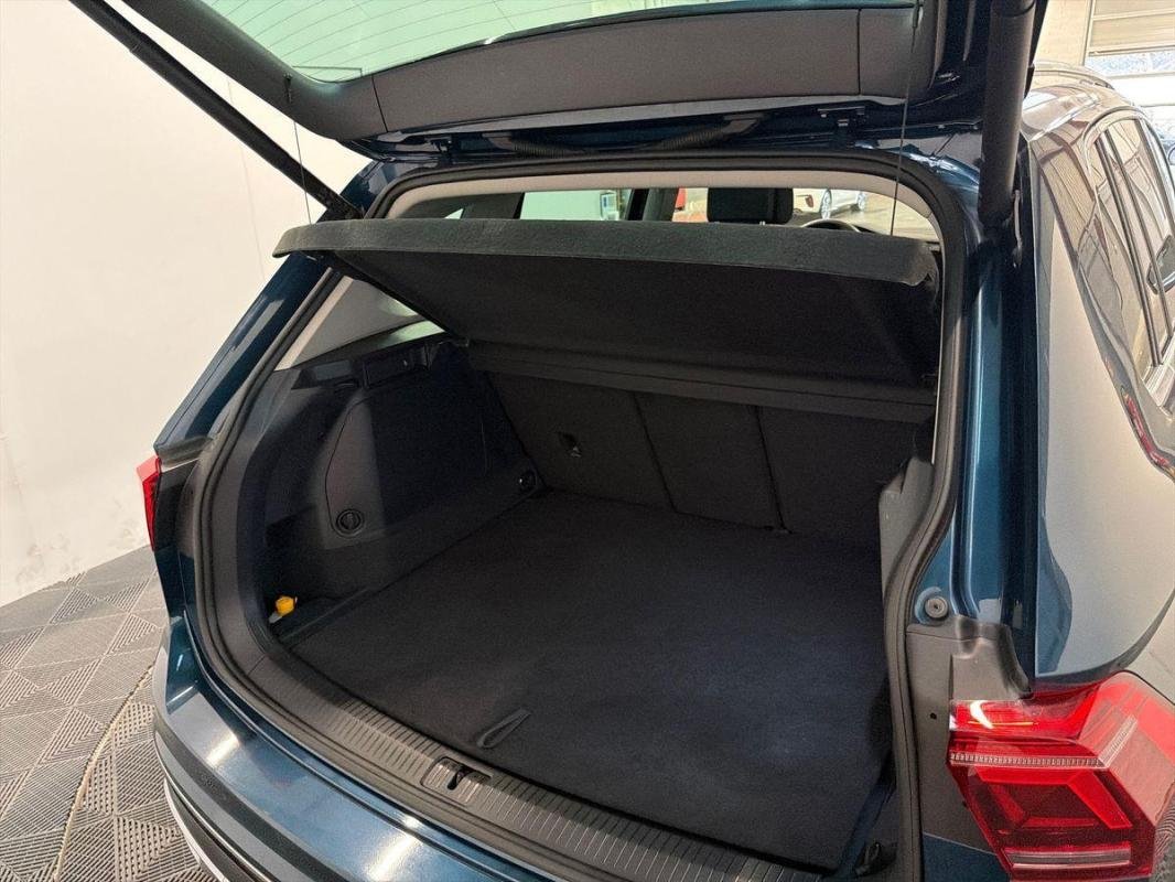 Volkswagen Tiguan - Photo 32