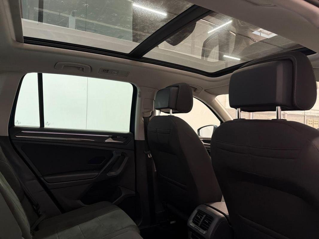 Volkswagen Tiguan - Photo 34