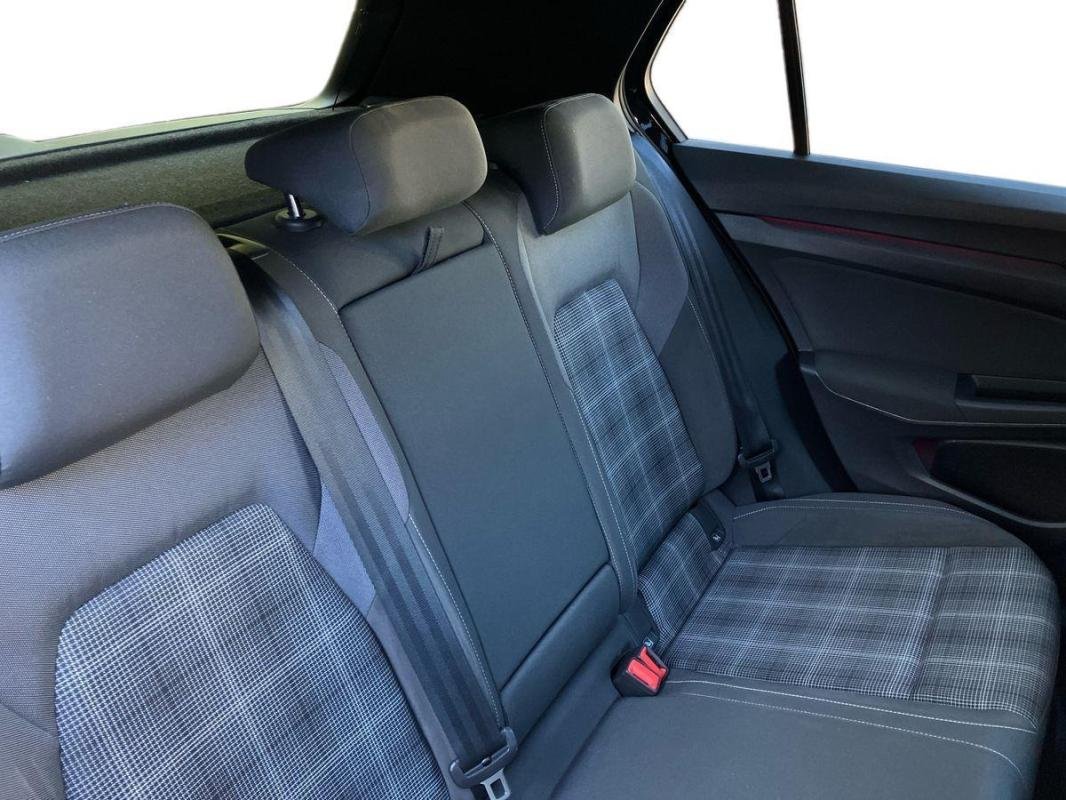 Volkswagen Golf - Photo 23