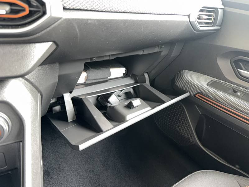 Dacia Sandero - Photo 30