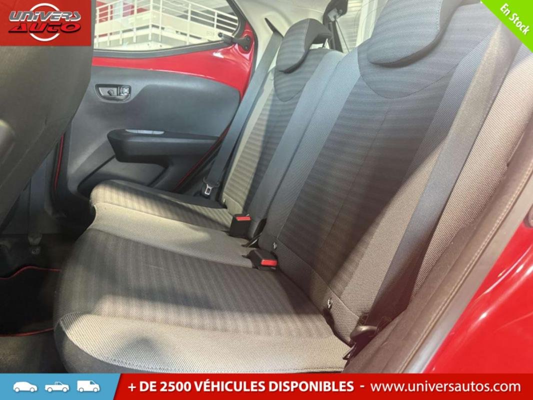 Toyota Aygo - Photo 10