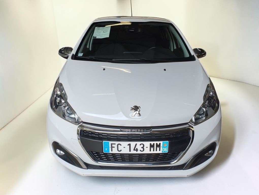 Peugeot 208 - Photo 4
