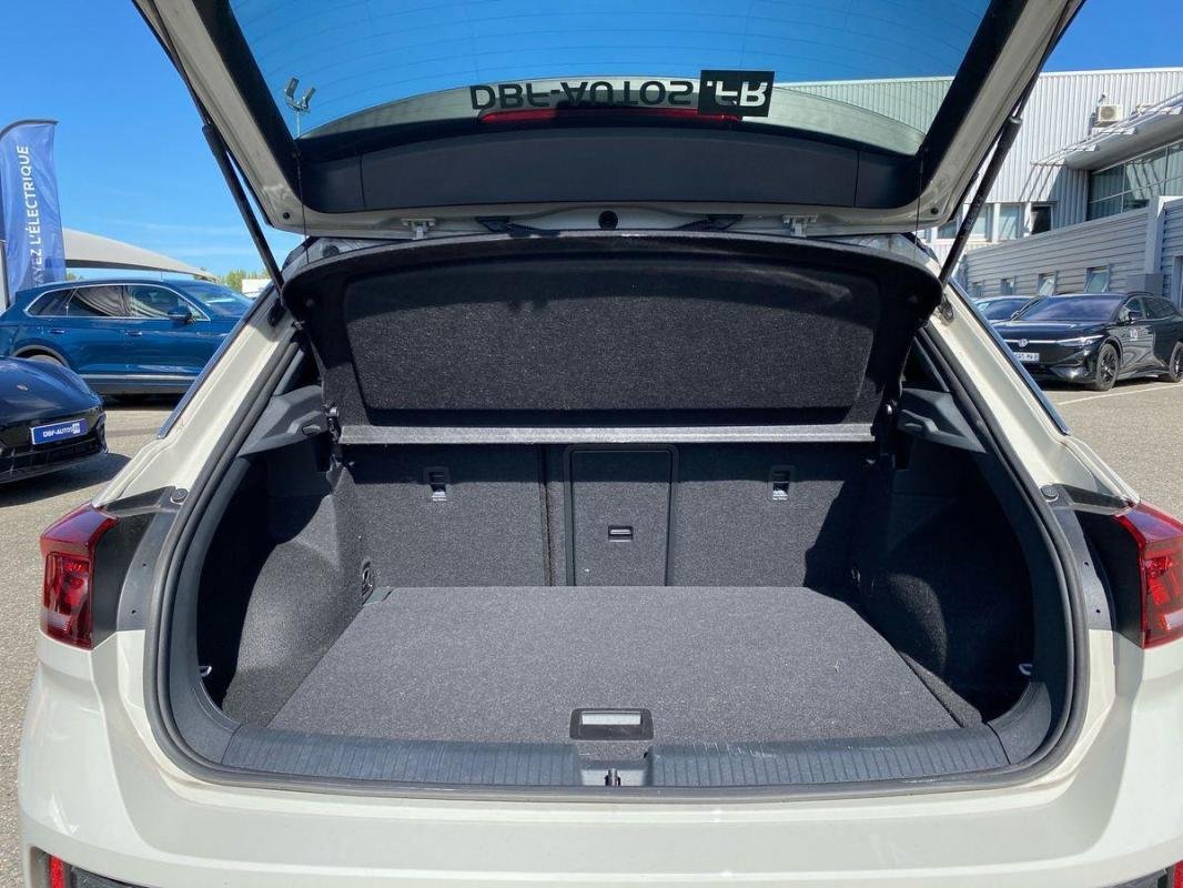 Volkswagen T-Roc - Photo 31