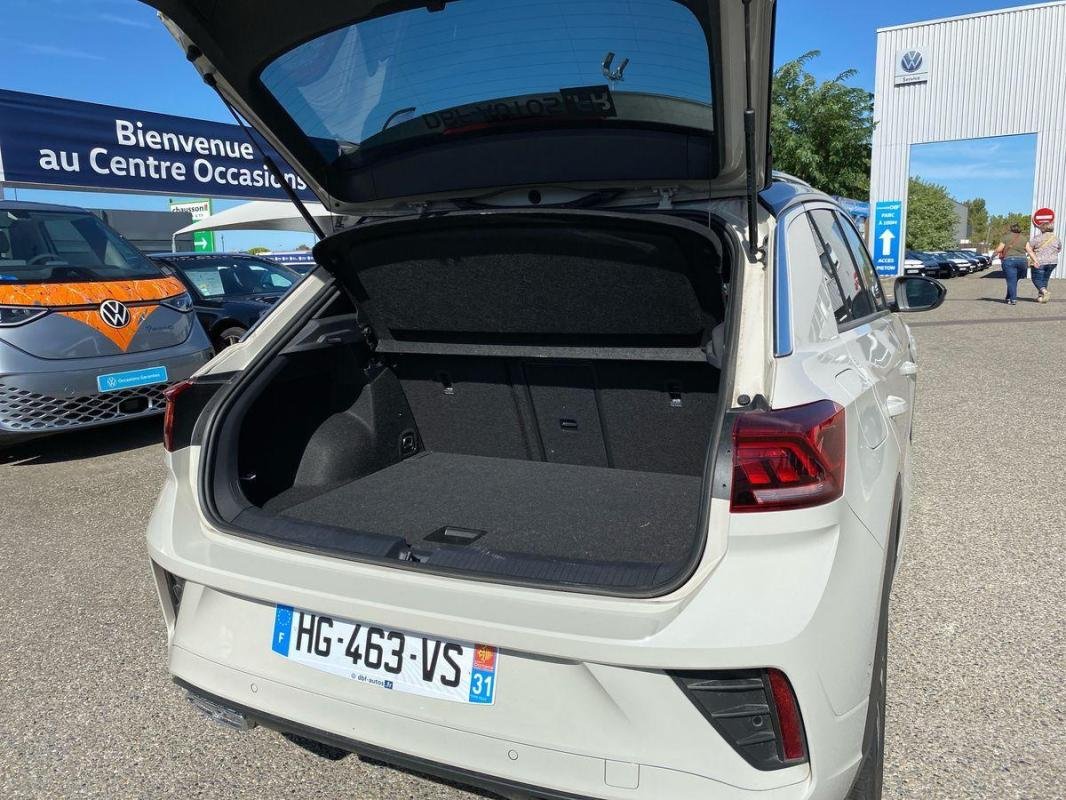 Volkswagen T-Roc - Photo 32