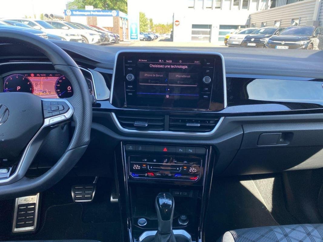 Volkswagen T-Roc - Photo 10