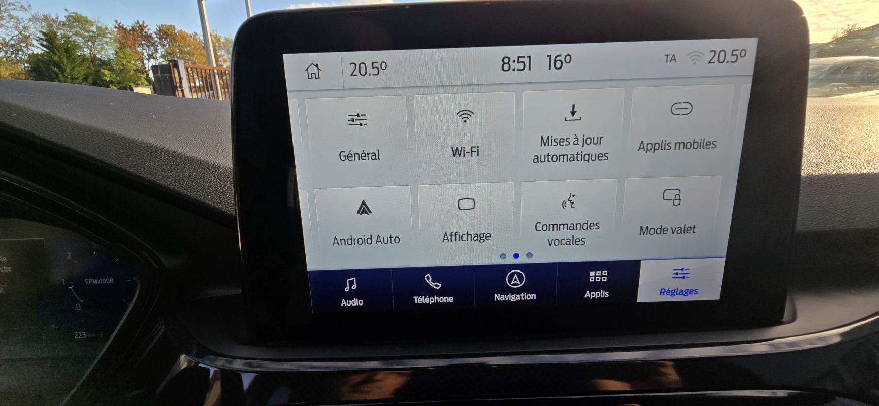 Ford Kuga - Photo 11