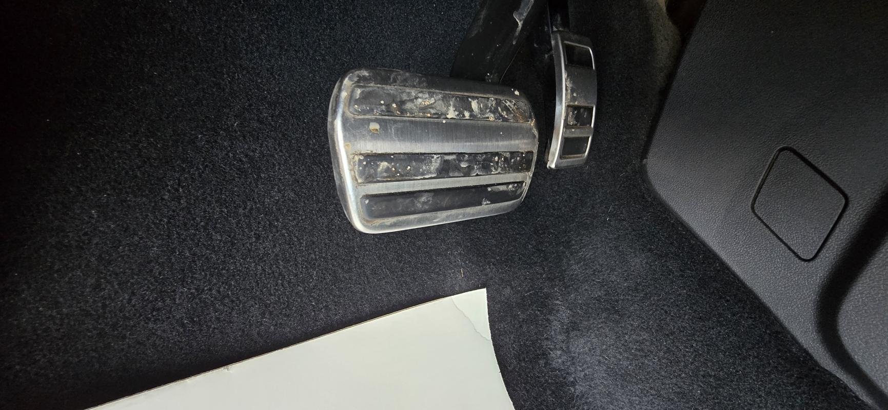 Ford Kuga - Photo 25