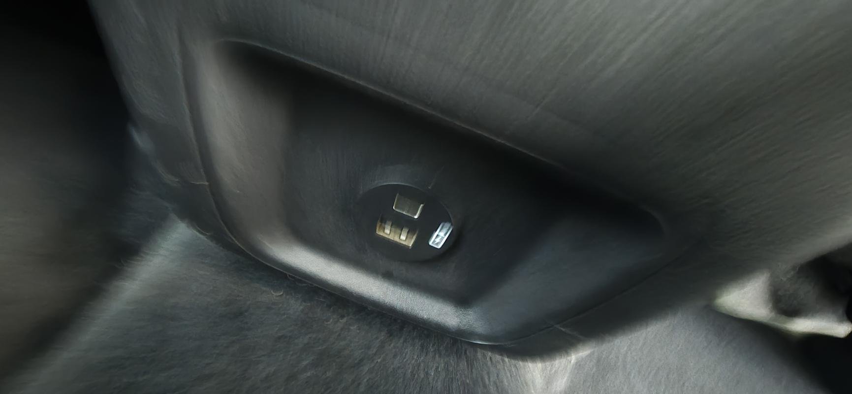 Ford Kuga - Photo 31