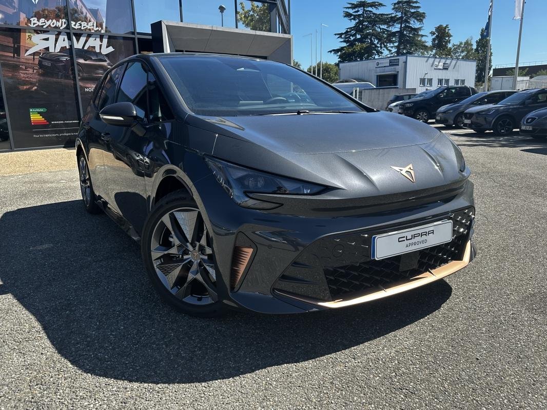 Cupra Born - Photo 3